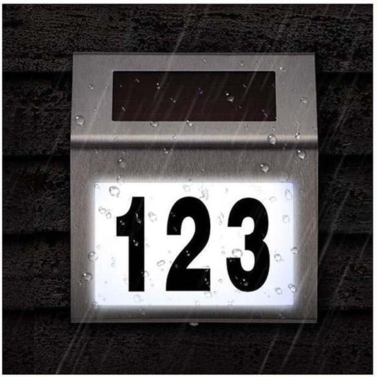 Solarna LED svjetiljka s kućnim brojem